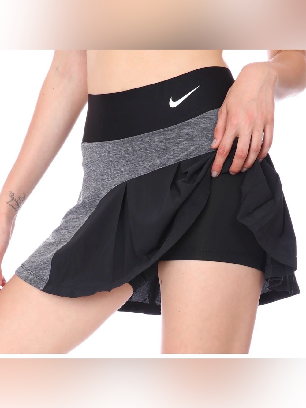 Nike Advantage Black Gray Athletic Tennis Layered sporty Skort Built-In Shorts
